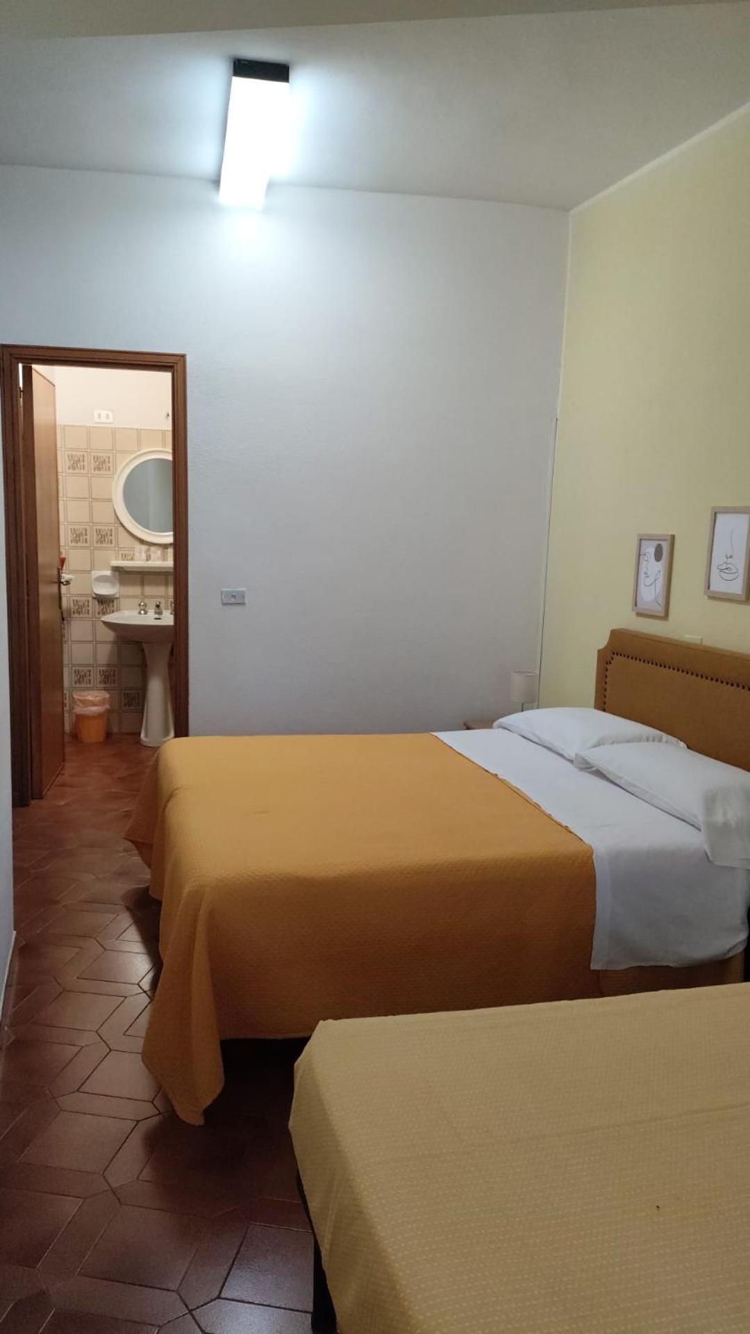 Piccolo Hotel Nuova Gestione Cala Gonone Exterior photo